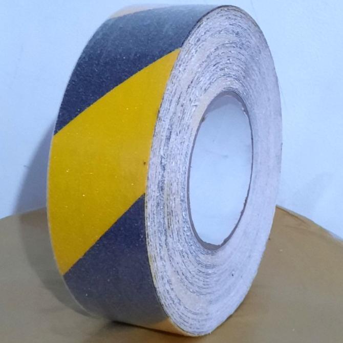 

Safety walk tape isolasi anti slip/anti licin 2 inch x 18 meter