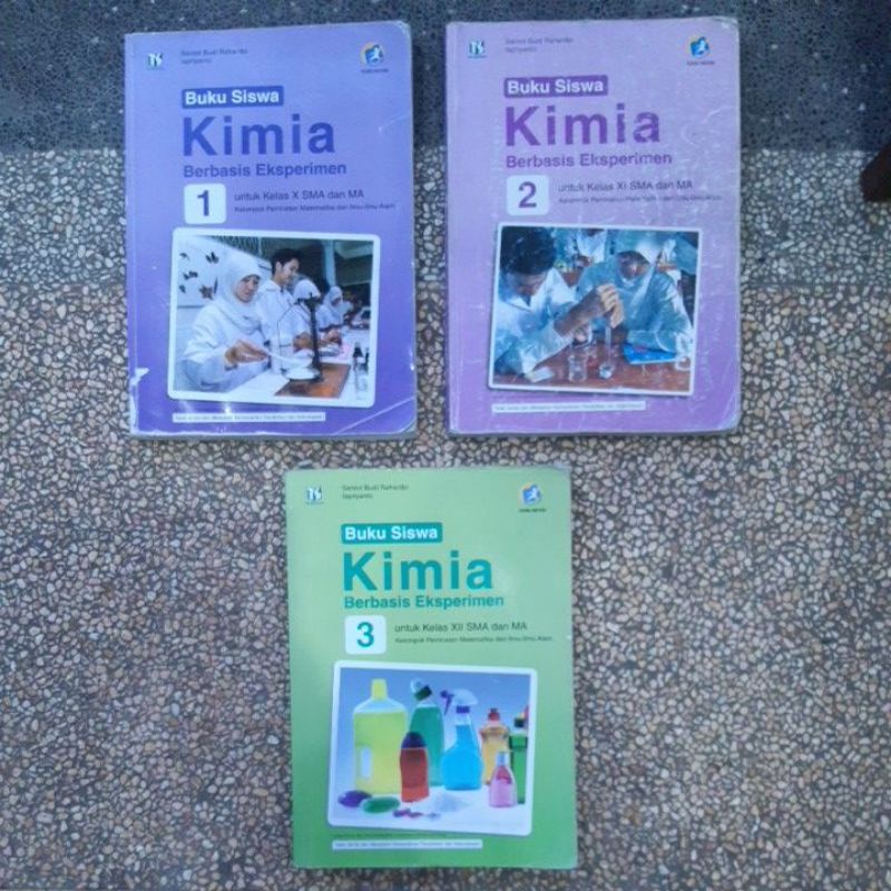 Buku Siswa Kimia Berbasis Eksperimen Sma Kelas 10.11.12 Revisi Kurikulum 13.Tiga Serangkai