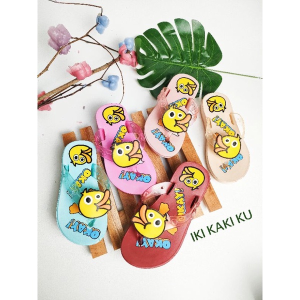 SANDAL ANAK SD TK BALITA GAMBAR BEBEK DUCK MOKAYA BAHAN KARET EVA 328-115 UKURAN 30-35