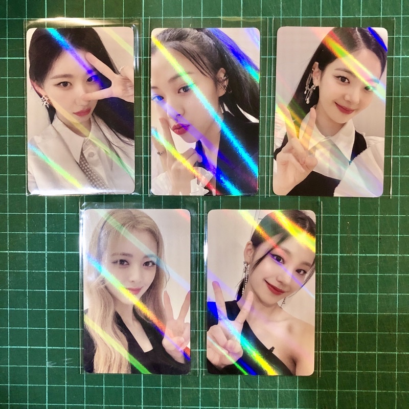 ITZY - Checkmate WITHDRAMA / WITHMUU Photocard PC Benefit (Background Putih)