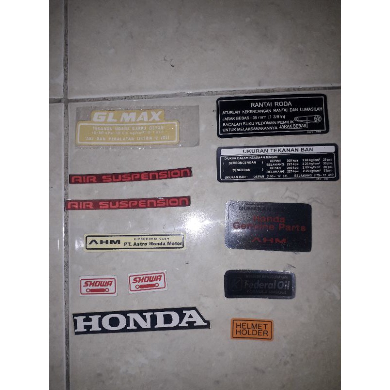 STIKER DETAIL PELENGKAP GL MAX NEOTECH