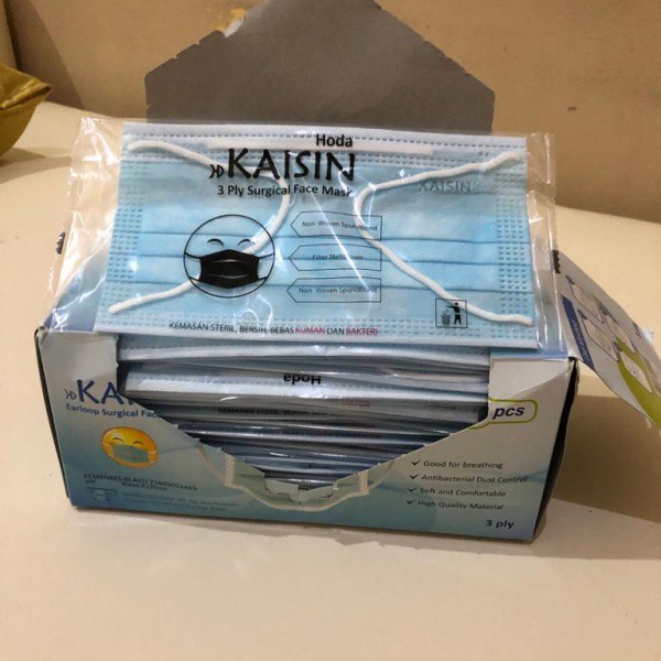 Hoda Kaisin Masker Earloop Surgical Face Mask 3 ply (50 pcs)