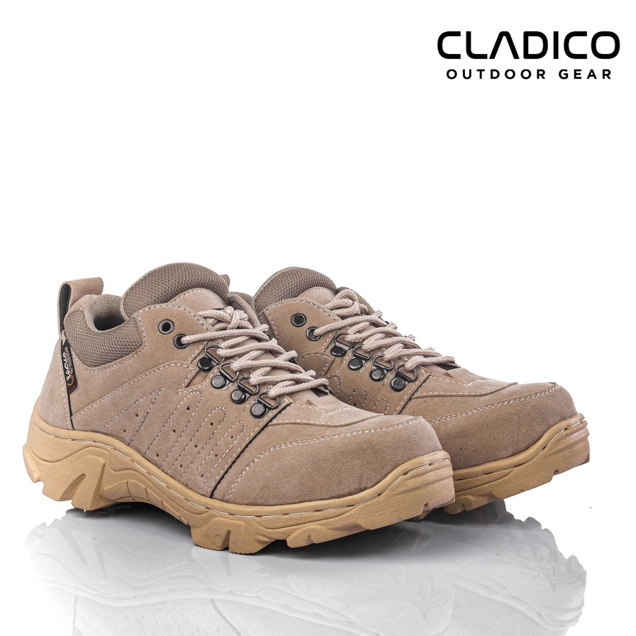Sepatu Safety Boots Outdoor Ujung besi Proyek Tracing Hiking Gunung touring Boots pria COD Cladico Skyway