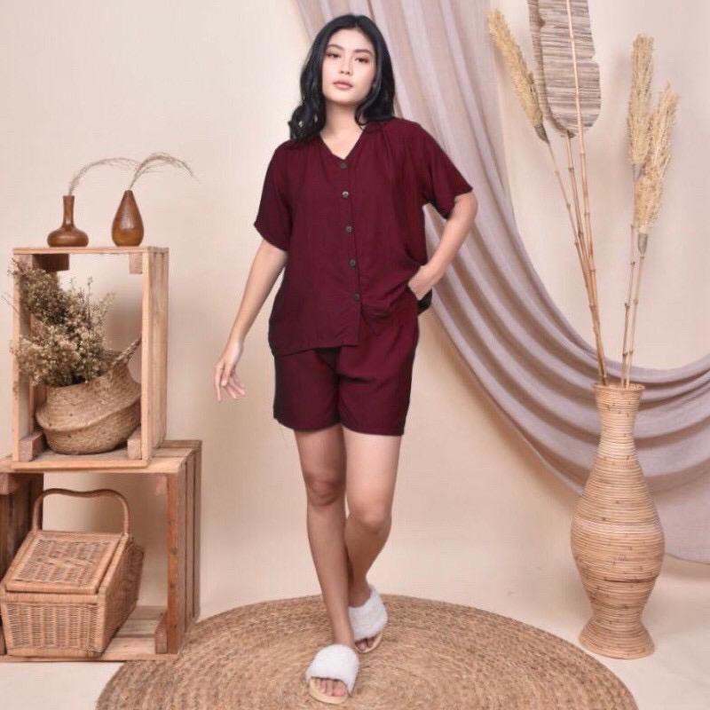 BAJU TIDUR WANITA SETELAN KANCING CELANA PENDEK RAYON GRADE A WARNA POLOS