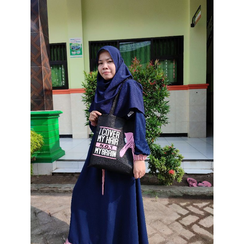 TOTEBAG MUSLIMAH / TOTEBAG BT21 / TOTEBAG BESAR MURAH