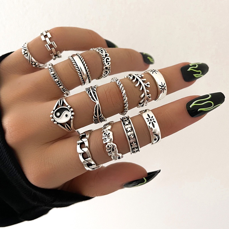 Set Cincin Rantai Ular Desain Kupu-Kupu Gaya Punk Gothic Vintage Untuk Wanita