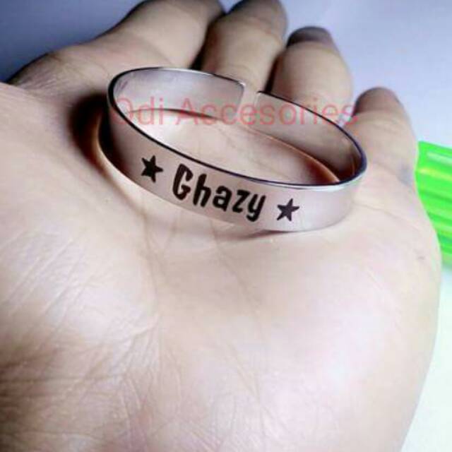 Gelang nama  stainless steel dewasa pria wanita  Shopee 