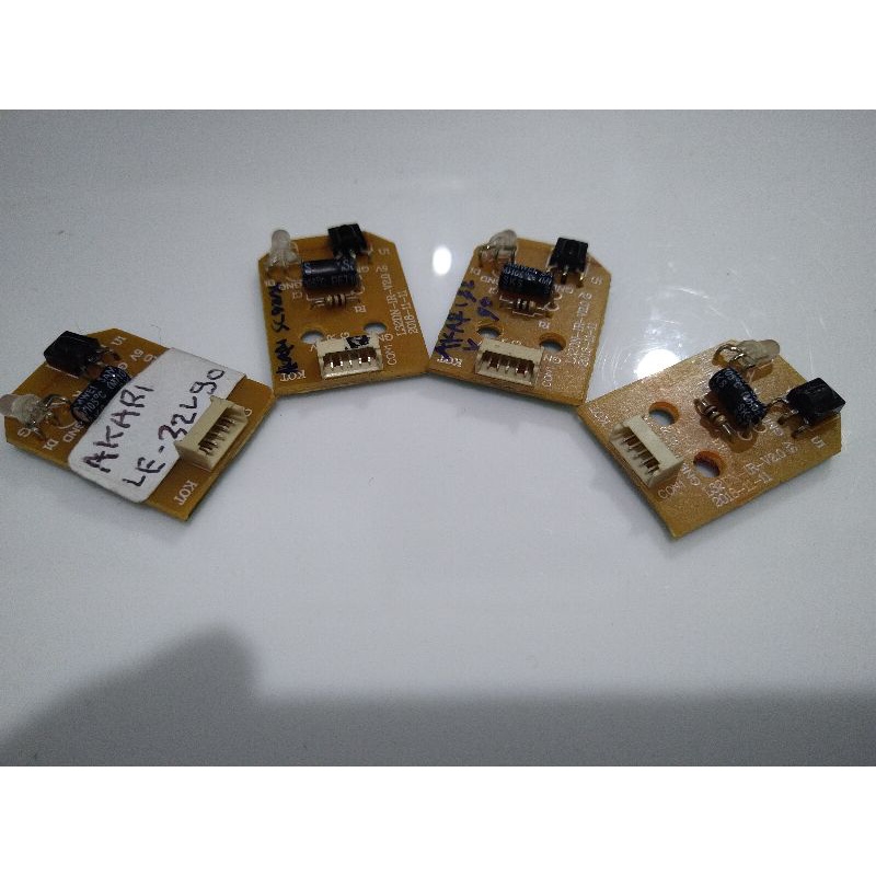 sensor tv akari le-32v90