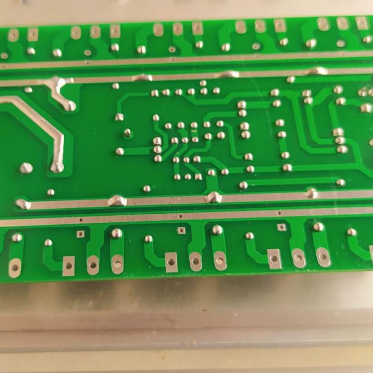 Oke Price.. pcb final 5 set transistor thosiba dan 3 set final sanken double layer