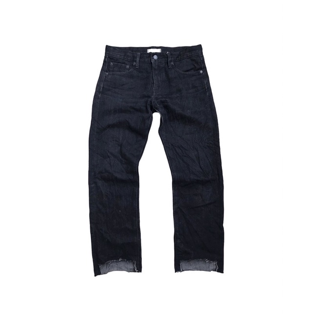 UNIQLO SELVEDGE DENIM