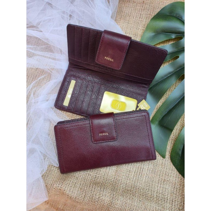 dompet fossil Logan tab fig