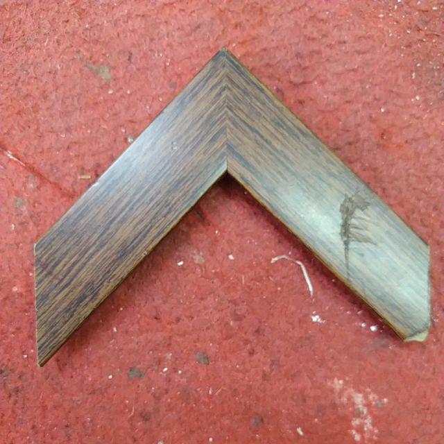 Cermin dinding minimalis gantung-Coklat