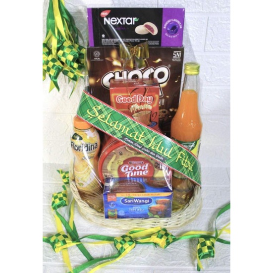 

Hampers Parsel Lebaran Murah / bisa reques isi / paket hemat lebaran / kado spescial hari kemenangan / Parsel NAtal / parsel imlek