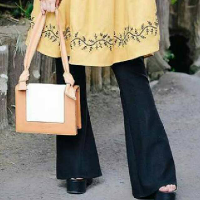 Celana cutbray cutbray pants hitam/putih