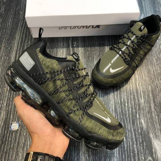nike vapormax utility olive