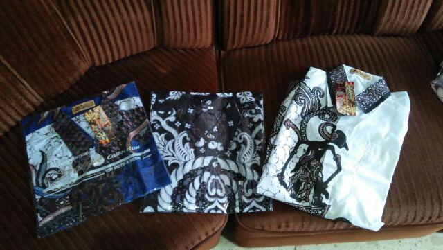 Kemeja Putih Motif Batik Baju Formal Kemeja Pria Lengan Pendek Kemeja Bali.