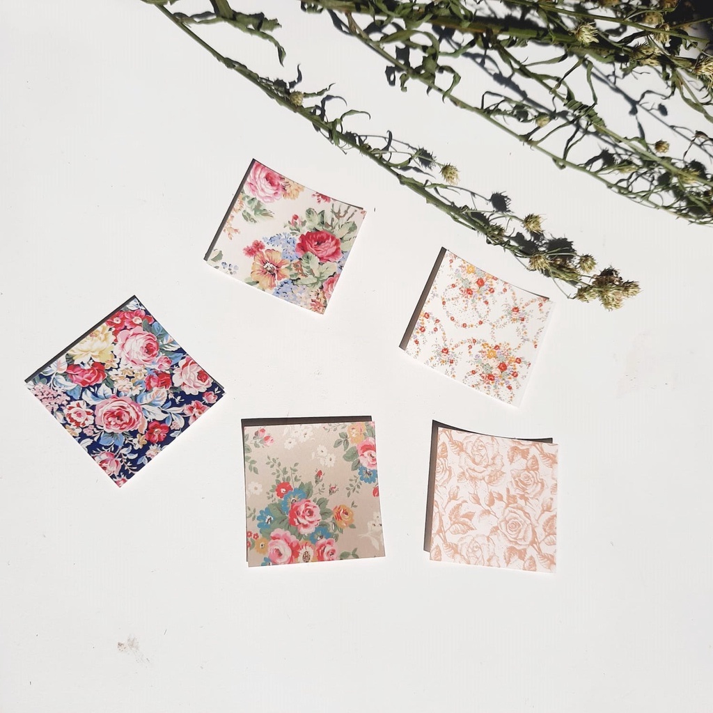 

Sticker Aesthetic Flower & Grid waterproof isi 5-7pcs untuk journaling, tempelan hp dll by mimimoist