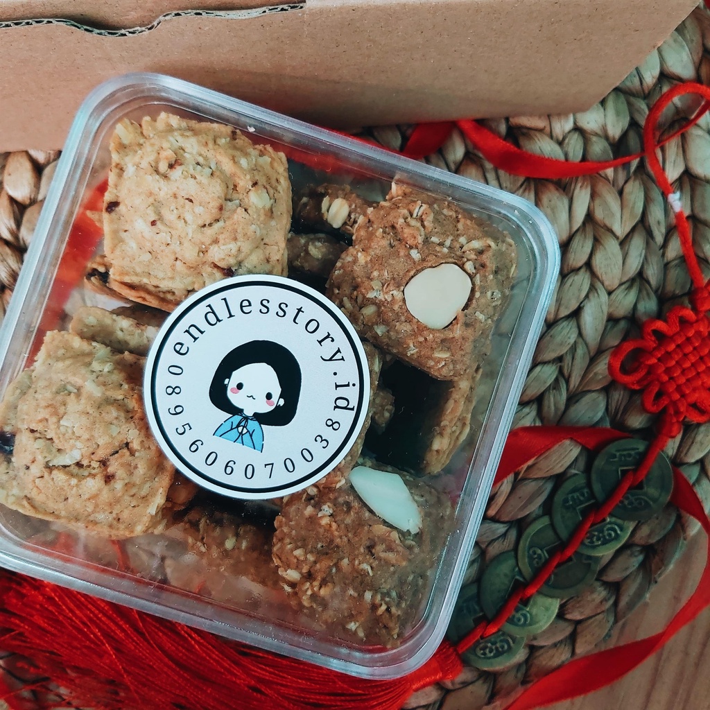 

Endlesstory - Oat Cookies - Kue Kering sehat 250 G Hampers Lebaran Bandung Sehat