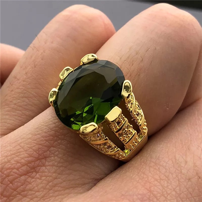 Cincin Pria Wanita Unisex Gold Platted 14K Permata Peridot Hijau Zirconia Mewah