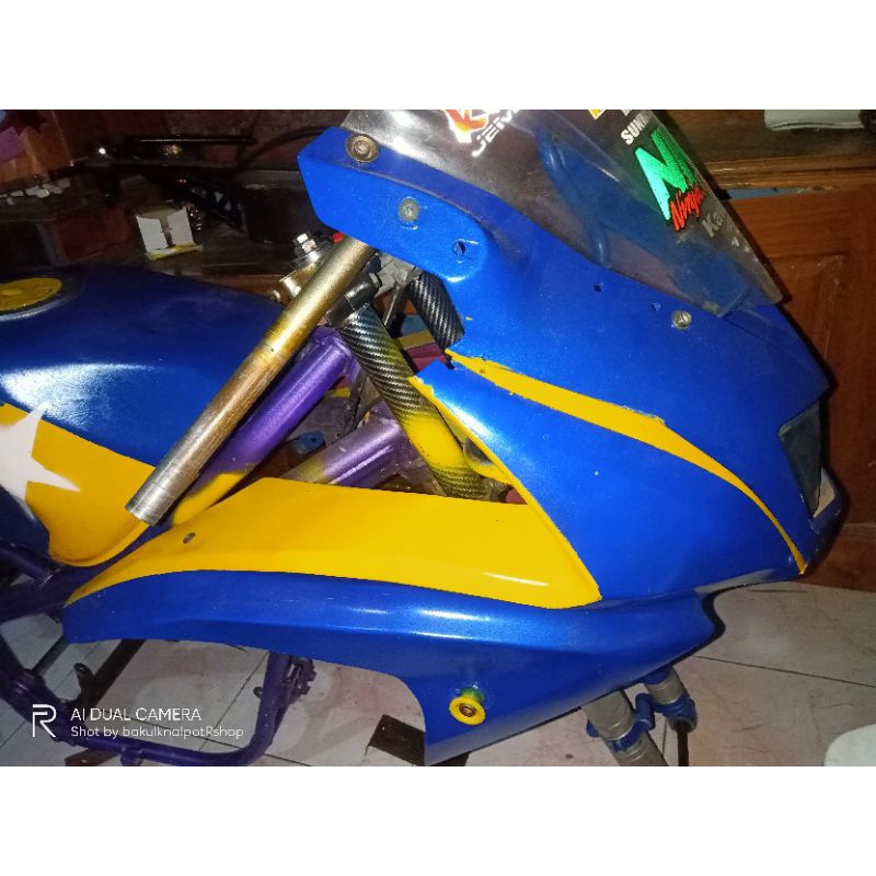 body depan set ninja rr .