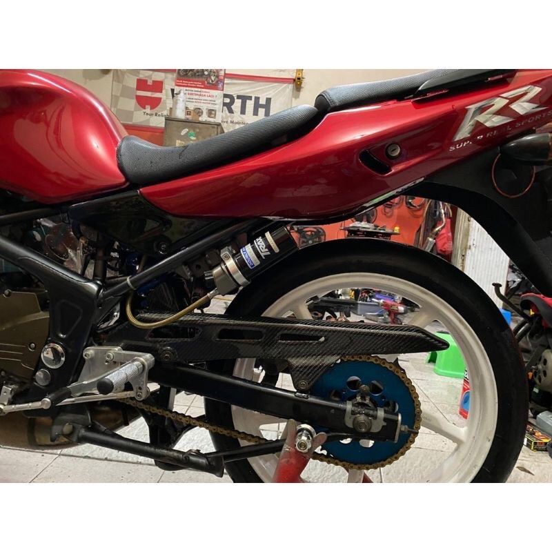 tutup rantai ninja rr carbon kevlar . cover rantai ninja rr