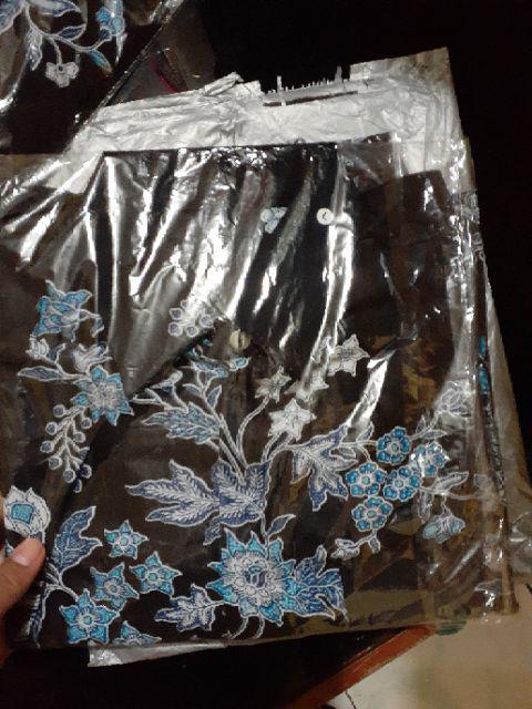 Batik Couple / Batik Couple Keluarga / Batik Jumbo / Sarimbit Keluarga / Baju Batik Marsya Gurdo