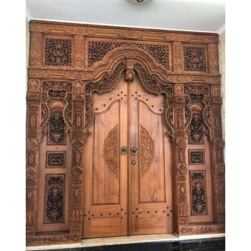 Pintu Gebyok Modern Bahan Jati Motif Ukir  Asli Jepara Ukuran 3m Mewah Elegan Finishing Halus