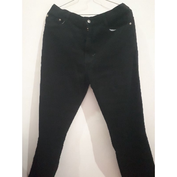 celana jeans jiniso highwaist break free size 33