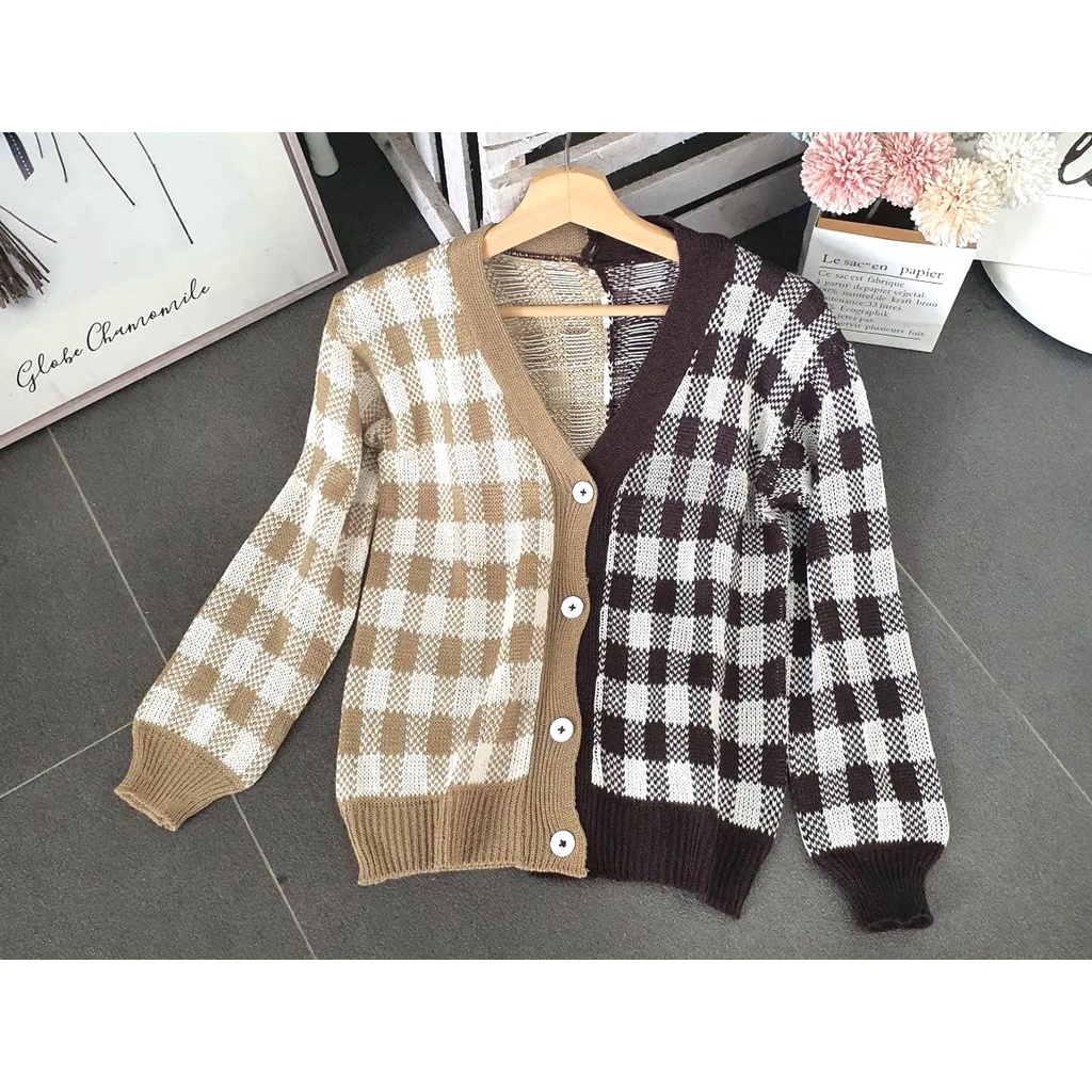 LYLIA TWOTONE MOTIF CARDIGAN KNIT | CARDIGAN RAJUT CROP | RAJUT KOTAK-KOTA PREMIUM