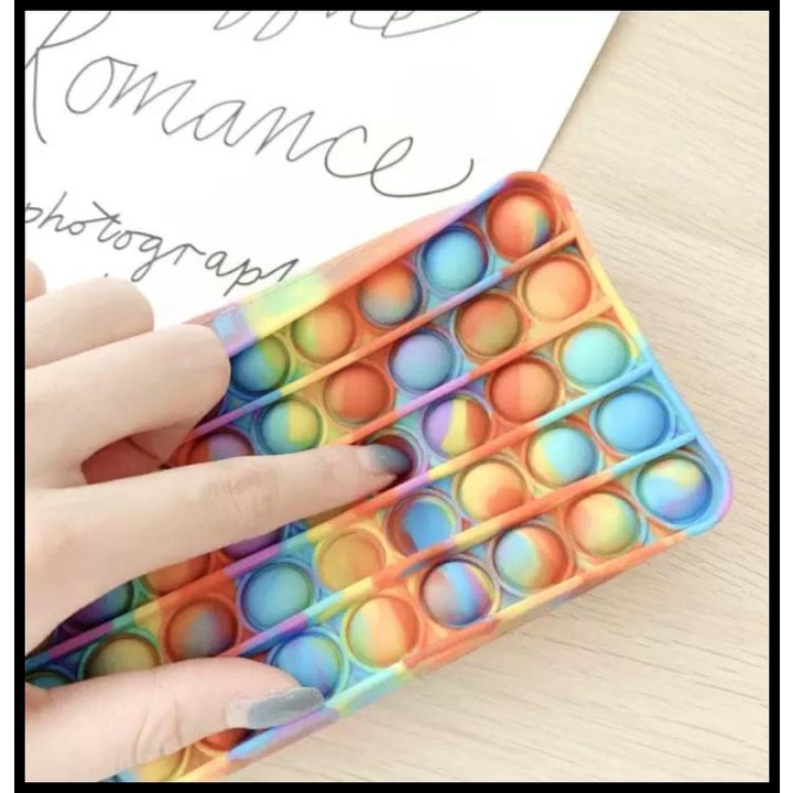 

Kotak Pensil Pop It Pelangi Pencil Case Pulpen Rainbow Fidget