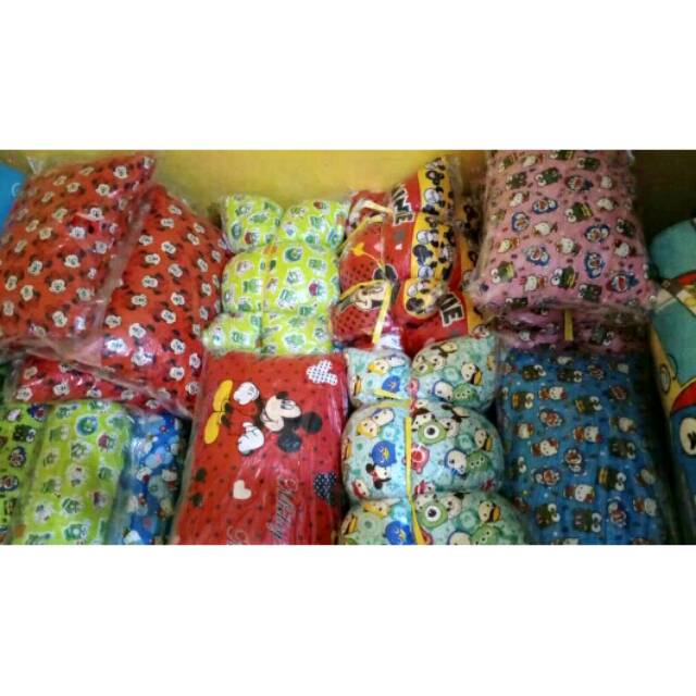 Bantal Squishy Karakter