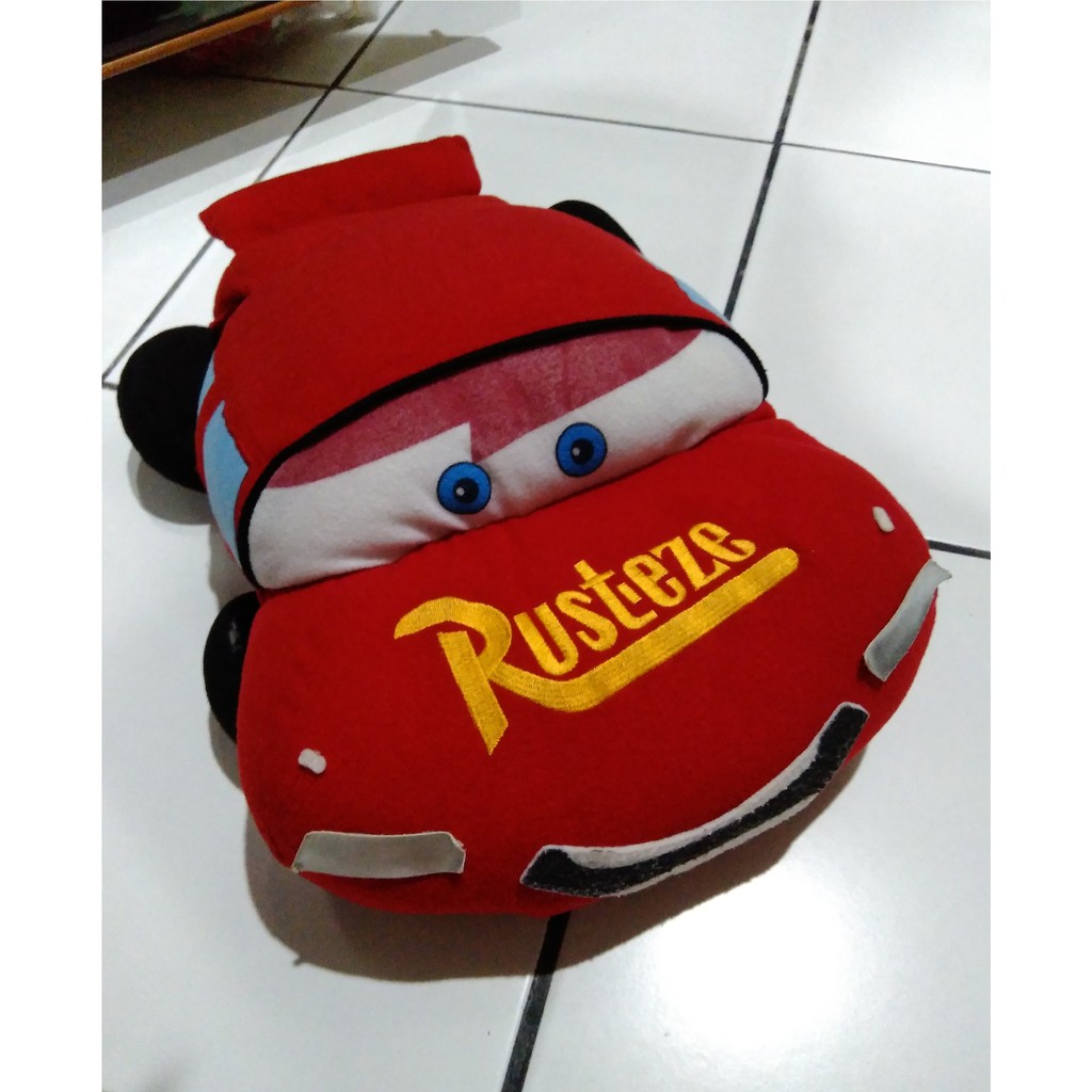 Boneka Cars Lightning McQueen