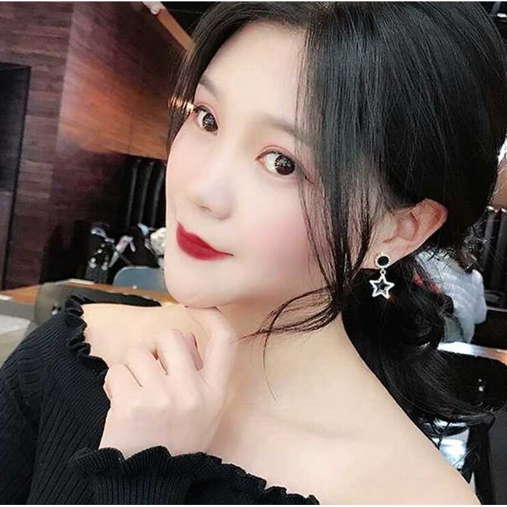 Anting Berlian HIGH QUALITY Tindik Gantung E233 SS Korea Fashion Women Earrings Giwang Cewe Wanita