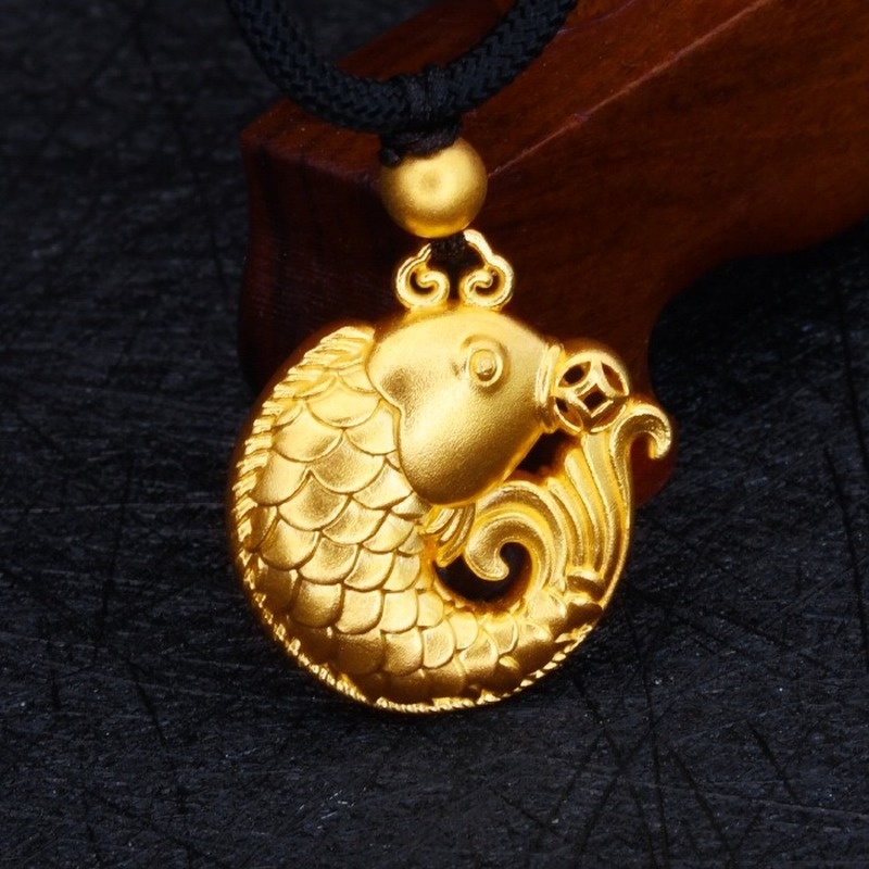 [Ready Stock]Fashion Gold-Plated Hollow Small Goldfish Pendant Necklace