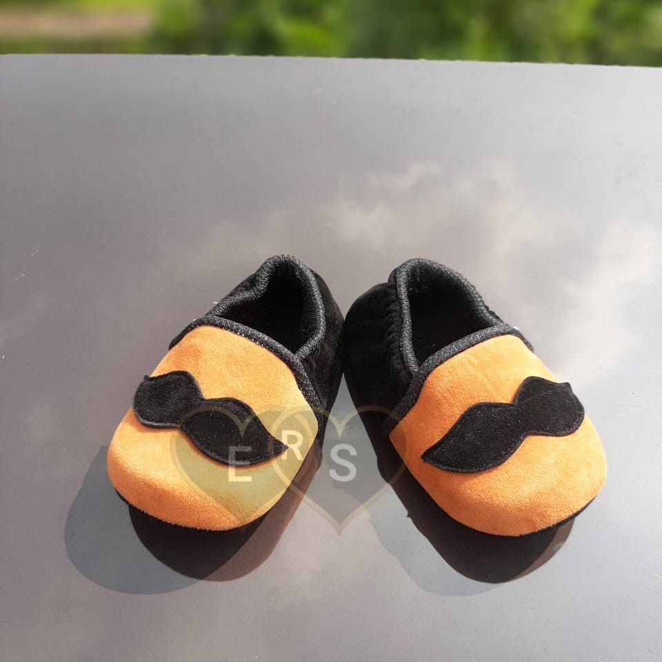 TOKOERS PRL06 Sepatu Bayi Prewalker Newborn anak 1_11 bulan - Motif kumis