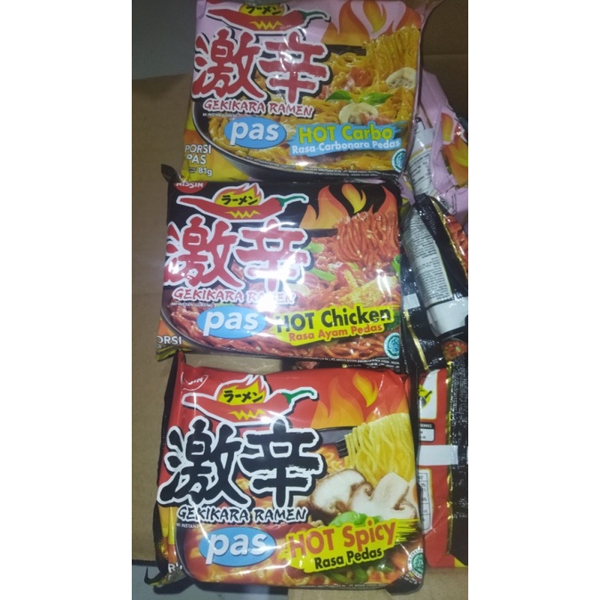 

Nissin mie instan cekikara ramen 1 pieces