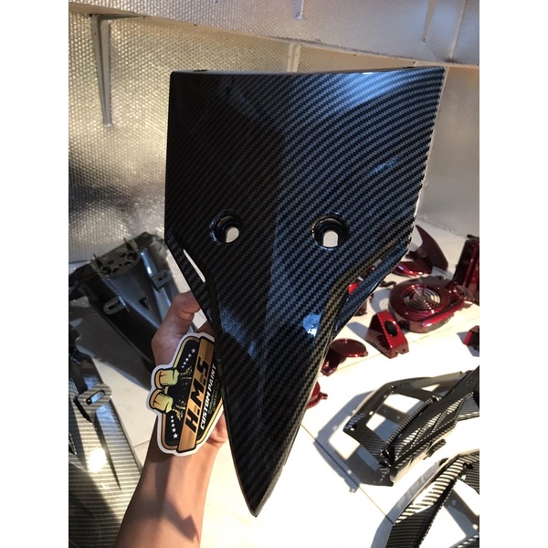 panel dada depan vario110 techno carbon