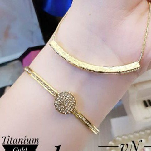 Titanium Set Kalung dan Gelang YH77