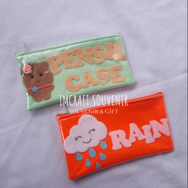 

Tempat pensil flanel