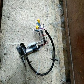 fuelpump fuel pump pompa bensin komplit pelampung assy Jeep cherokee XJ 4.0L 4000cc
