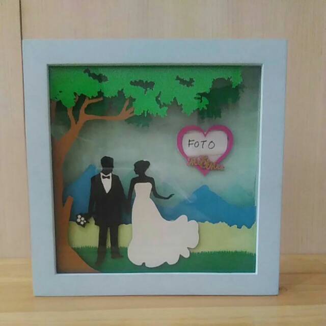 

Shadow box Kado Hadiah Pernikahan
