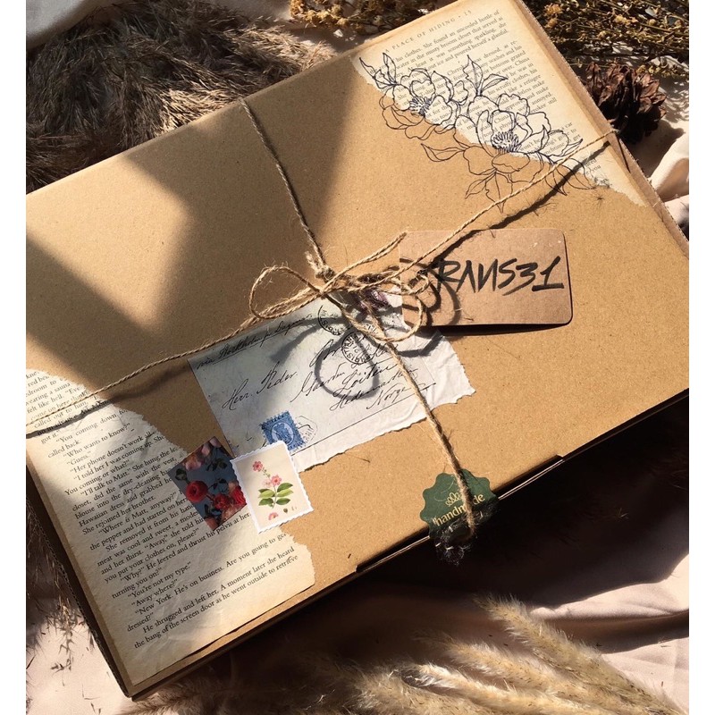 

BUNGKUS KADO AESTHETIC BOX KADO KARDUS KADO AESTHETIC JOURNAL JOURNAL KIT SCRAPBOOK JOURNAL BOOK