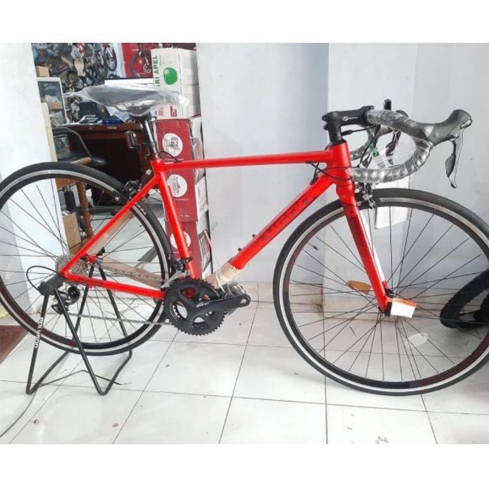 Roadbike polygon strattos s3 NEW