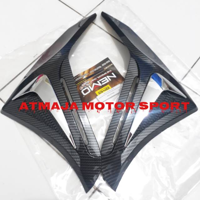 COVER BODY DEPAN CARBON NEMO YAMAHA NMAX NEW 2020-TUTUP BODY DEPAN BAGIAN BAWAH CARBON NMAX NEW