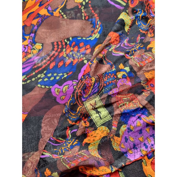  AUTHENTIC 100%  Preloved YSL silk scarf