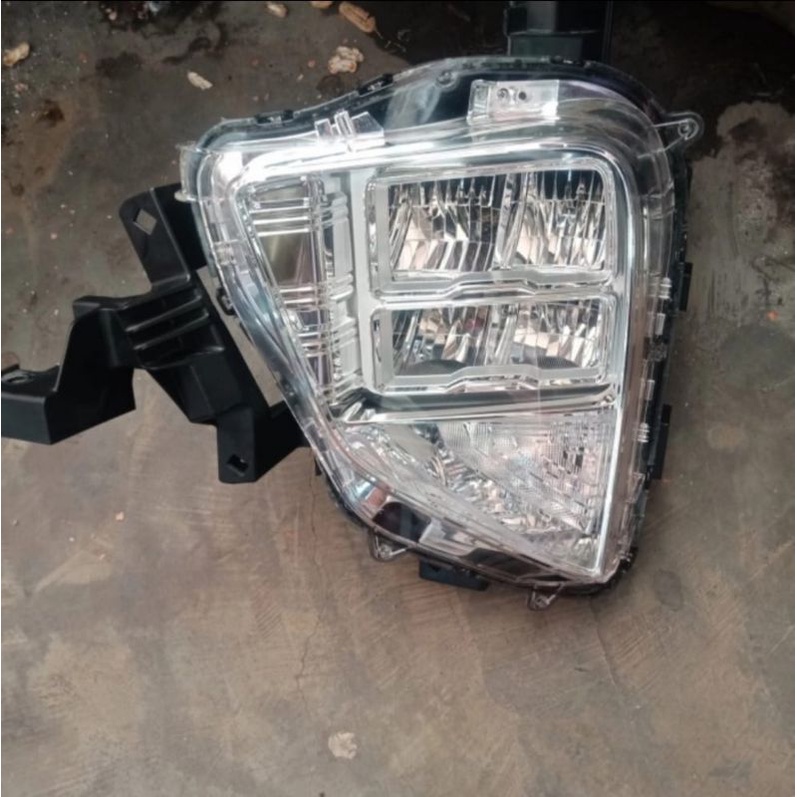 Headlamp Mitsubishi Xpander Facelift atau Scross Led