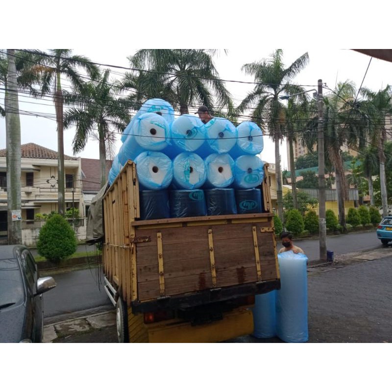 

BUBBLE WRAP METERAN // BABEL / BUBBEL / BUBEL / BUBBLE WRAP MP ROLL UKURAN 5 Meter X 30 Cm. LS2019 Y1