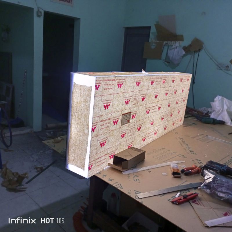 Neon box Akrilik / papan iklan / Reklame
