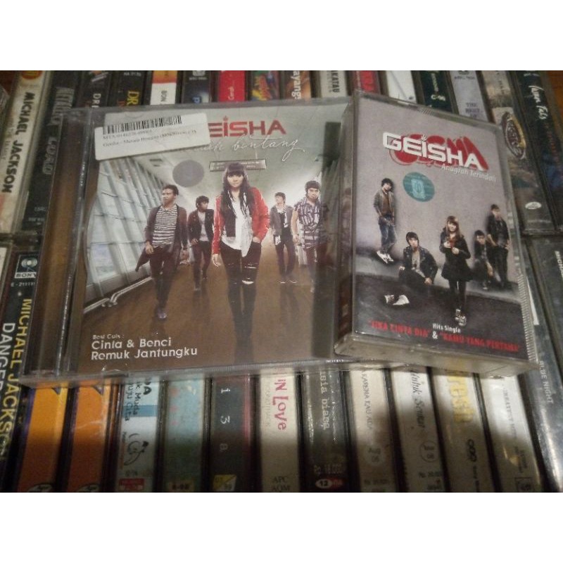 Paket Geisha CD dan kaset pita