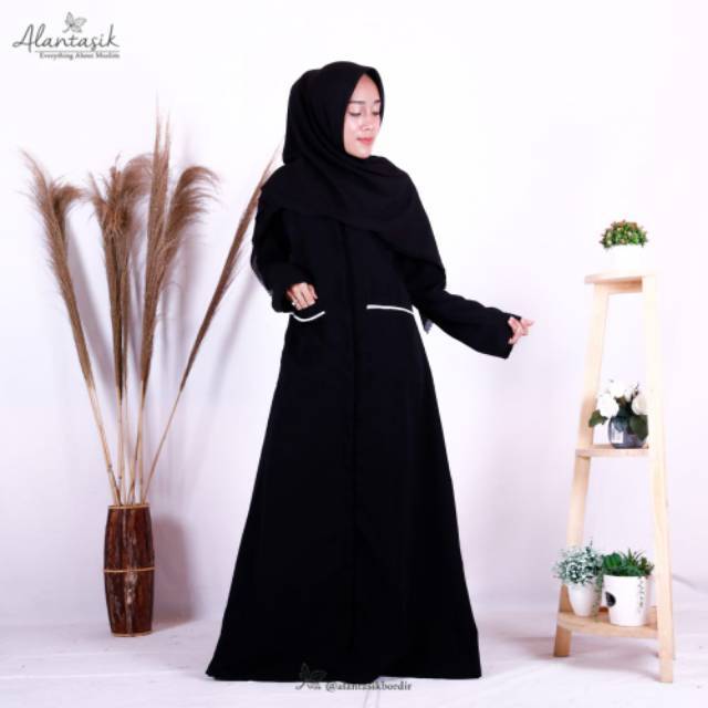 Gamis jet black Abaya Saudia GR.1